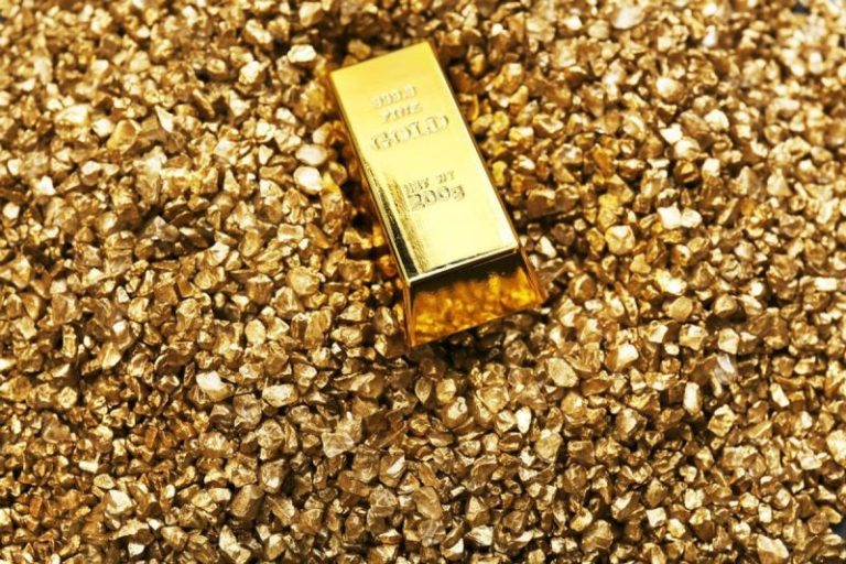 How to Use Gold Investments as a Hedge (Updated 2024)