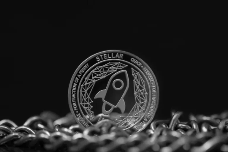 Stellar and Bitcoin Cash: Stellar pressures the weekly high